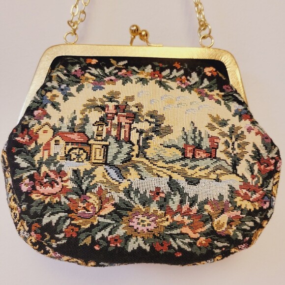 Vintage Walbarg Needlework Tapestry Nature Patern Gold Tone Chain Mini Purse Bag - Picture 2 of 8